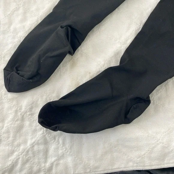 Women’s or Men's Black Tights - Picture 6 of 8